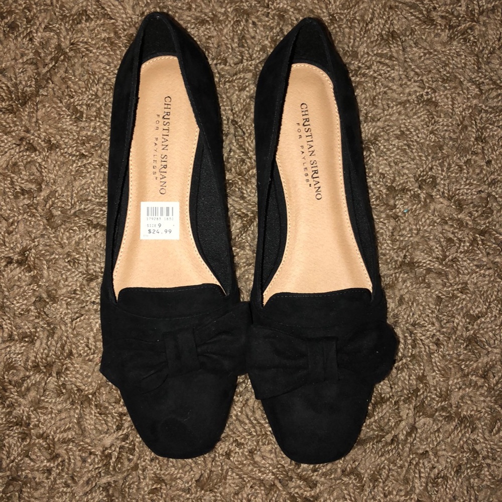 Black Bow Flats